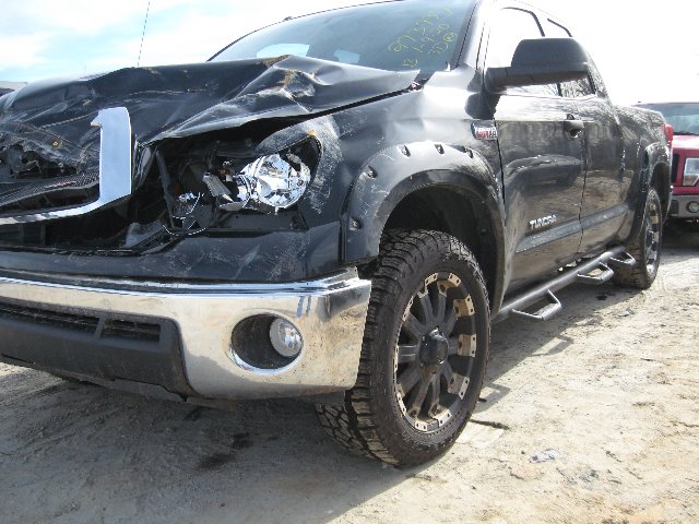06 Toyota Tundra Mpg