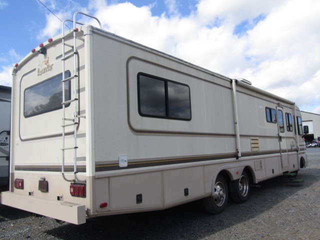 1996 CHEVY MOTORHOME
